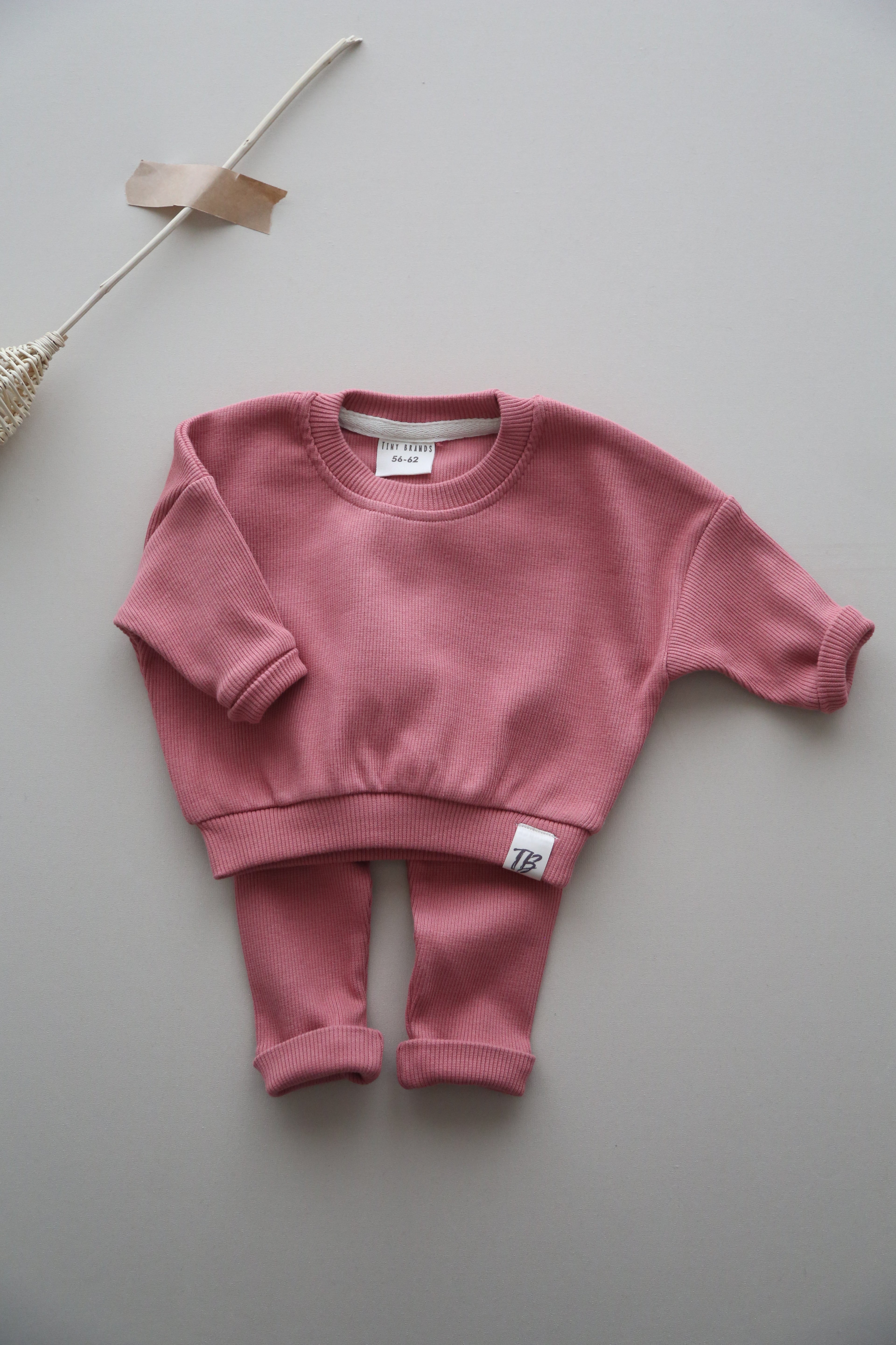 Cozy Old Rose set
