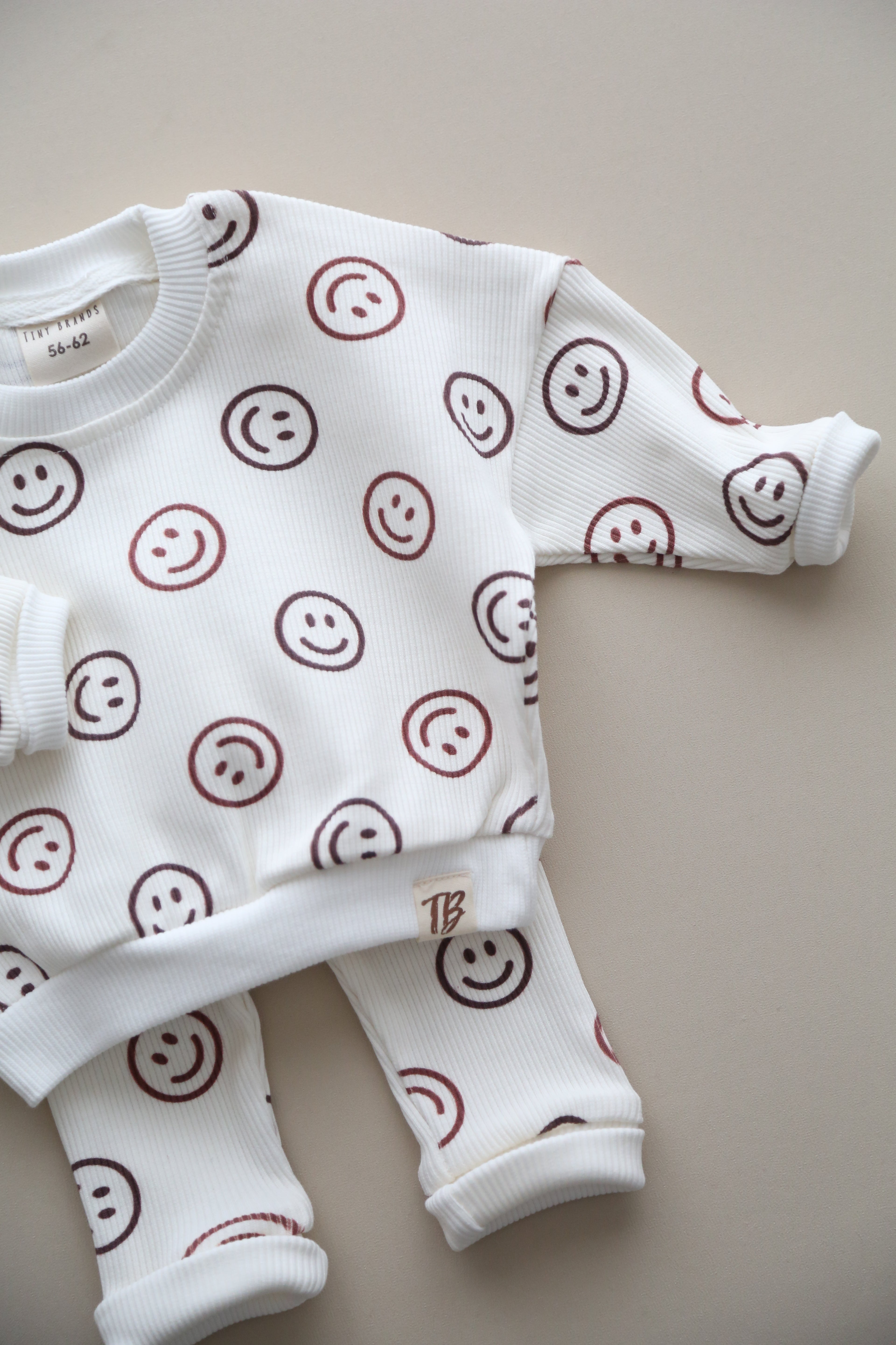 Cozy Smiley set